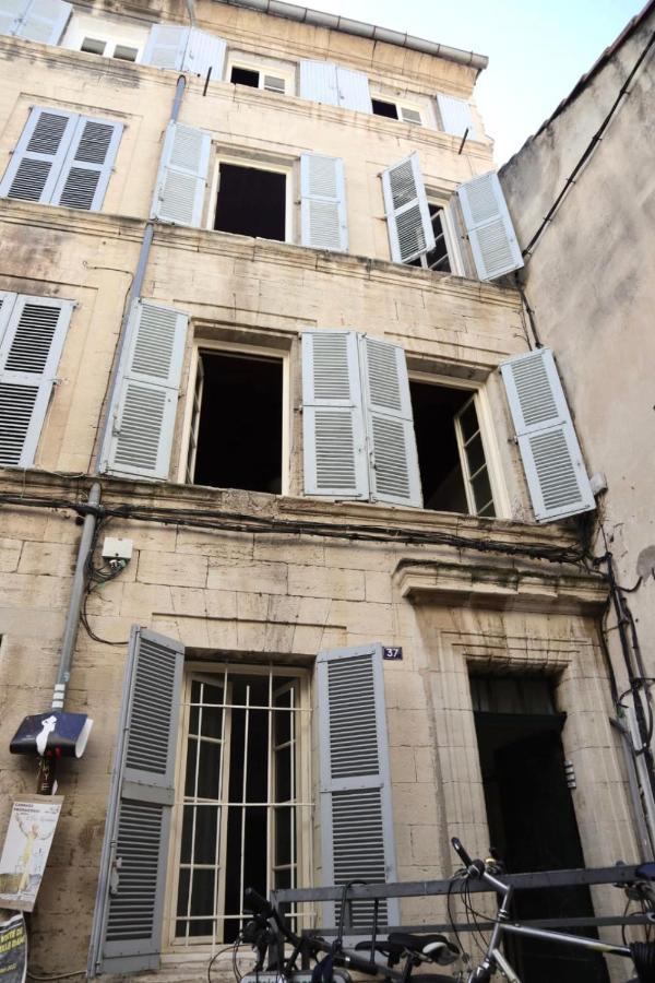 Hypercentre, Place Pie, Residence Amphoux Charmants Appartements Ou Studio Proche De La Gare Parkings Et Palais Des Papes Αβινιόν Εξωτερικό φωτογραφία